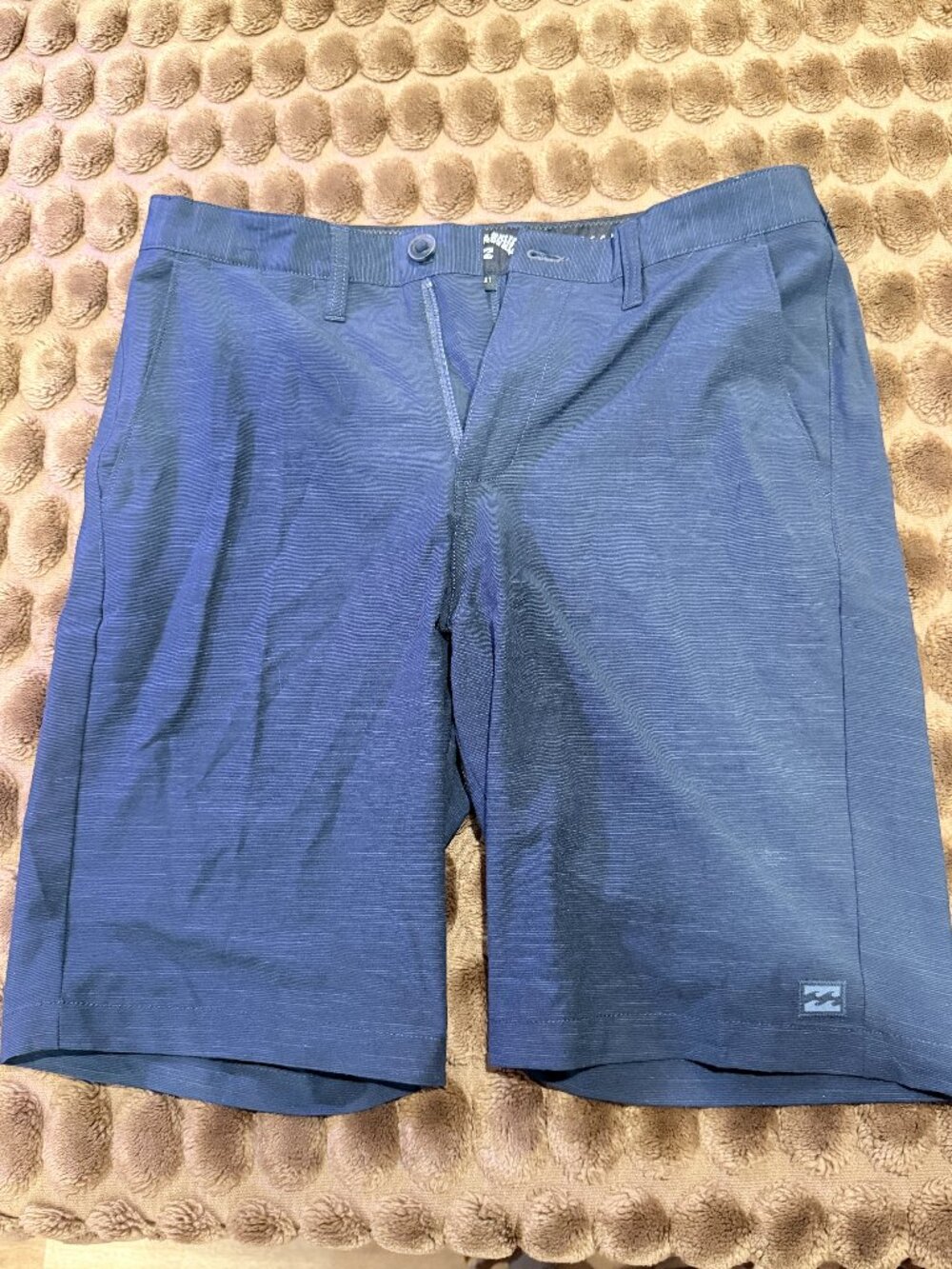 Billabong comfort stretch shorts (size 31)